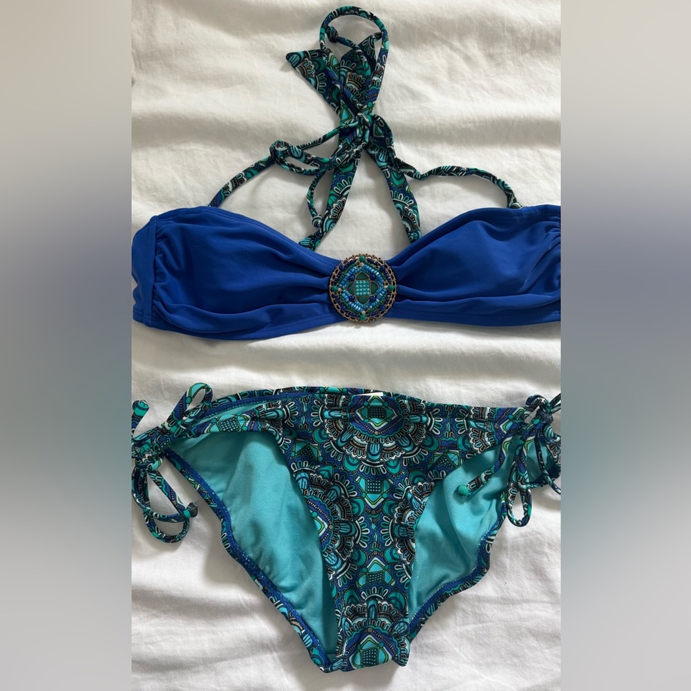 Xhilaration Blue and Teal Bikini Set